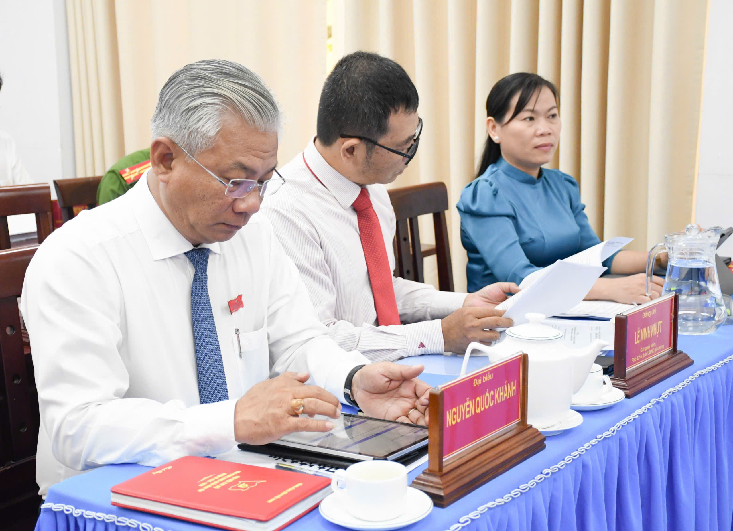 HỘI ĐỒNG NHÂN DÂN PHƯỜNG TỔ CHỨC KỲ HỌP THƯỜNG LỆ CUỐI NĂM 2025 - 4