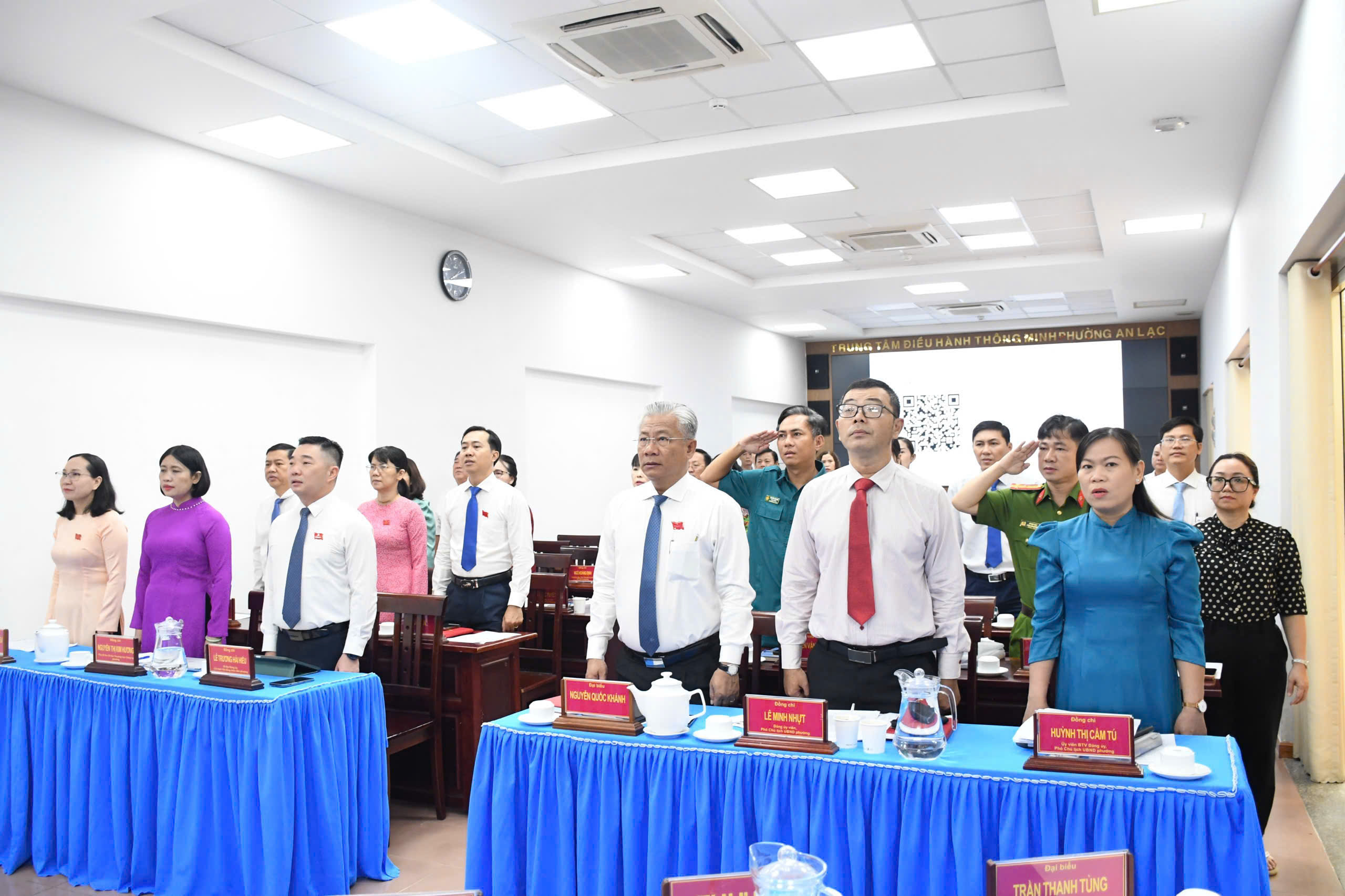 HỘI ĐỒNG NHÂN DÂN PHƯỜNG TỔ CHỨC KỲ HỌP THƯỜNG LỆ CUỐI NĂM 2025 - 2